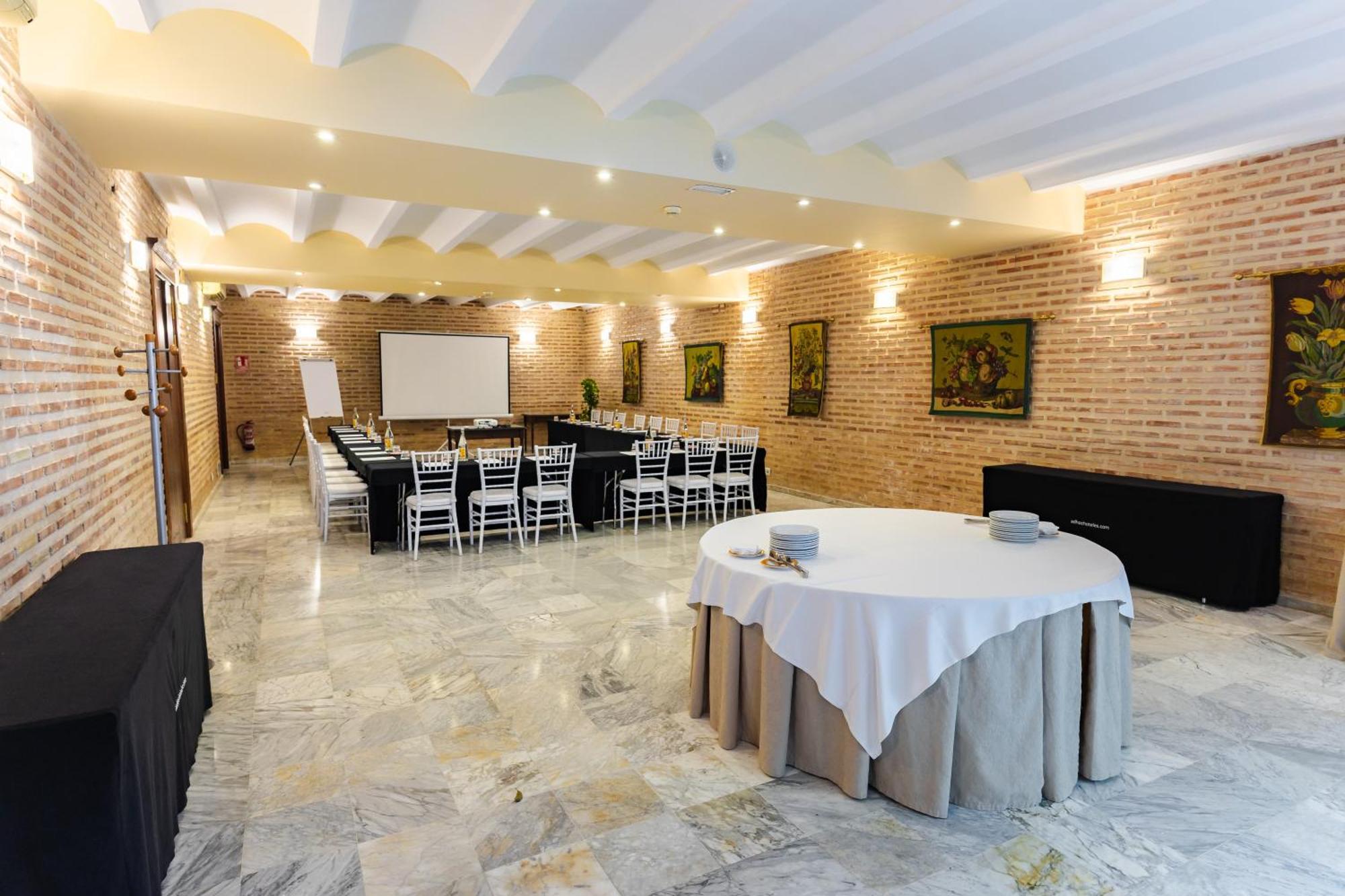 Ad Hoc Parque Hotel Betera Exterior photo